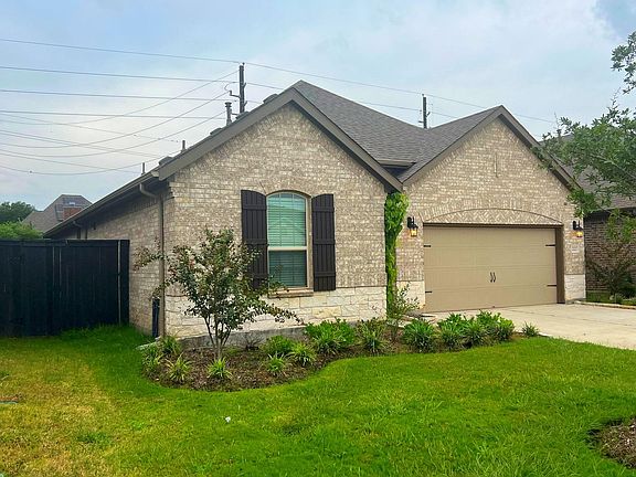 3rd image of 2227 Pumpkin Patch Ln