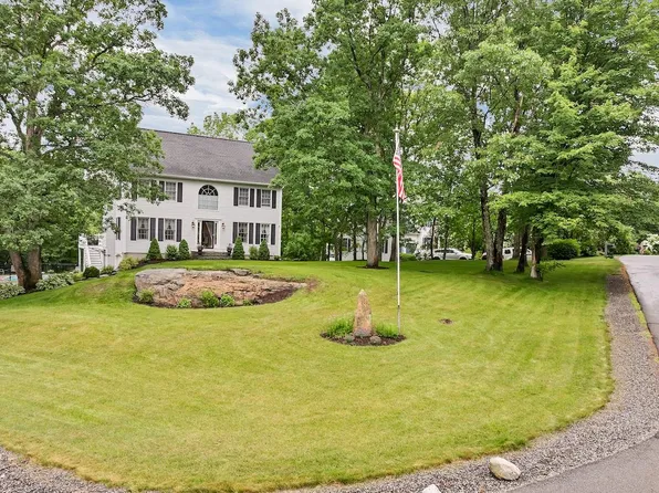 31 Wood Hill Drive, Auburn, NH 03032