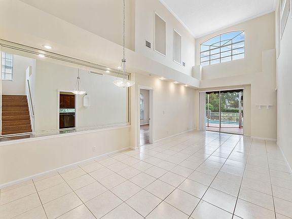 5th image of 11814 Highland Place
