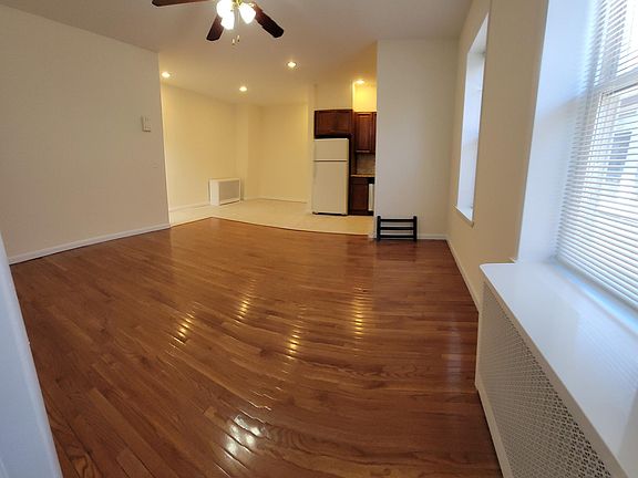 4th image of 12-02 116th St