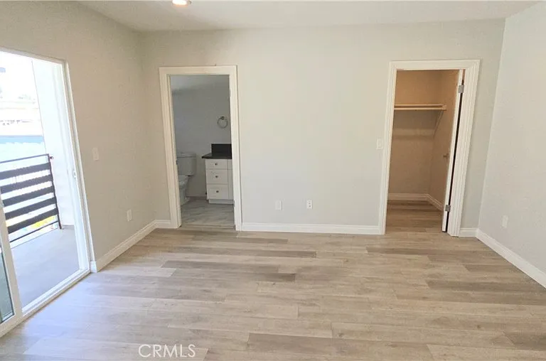 10824 Long Beach Blvd — Photo 28