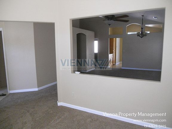 4th image of 5468 Havenhurst Cir