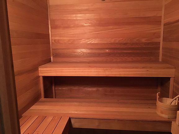 Like new sauna