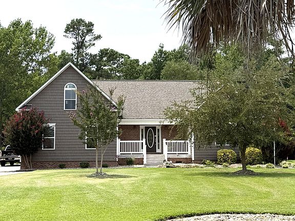 2nd image of 83 Pickett Way