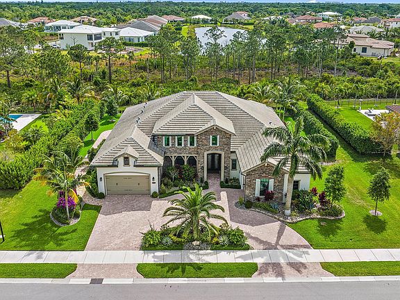 2nd image of 20063 SE Gallberry Drive