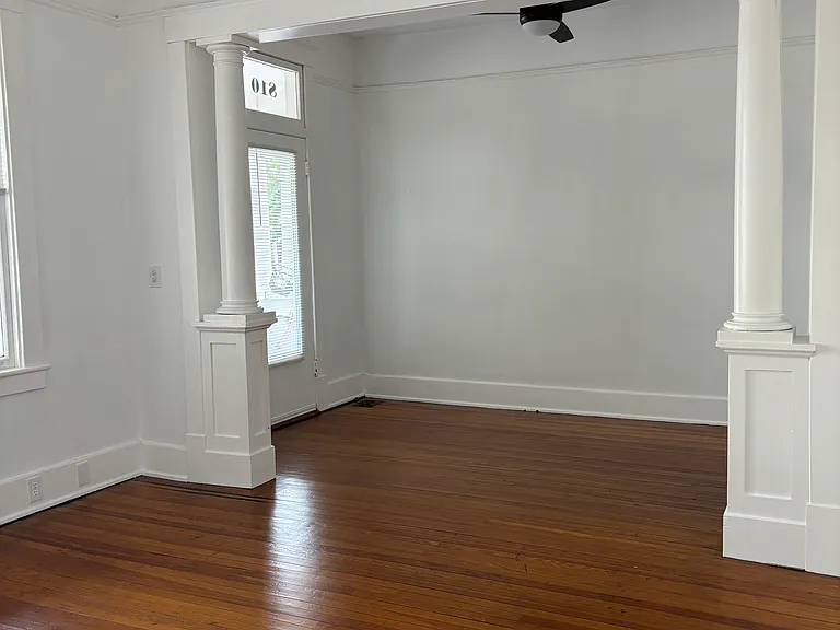 810 Barnard St — Photo 6