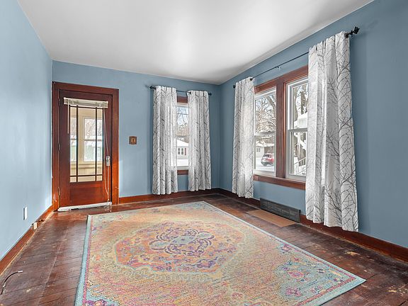 5th image of 705 Dayton Ave