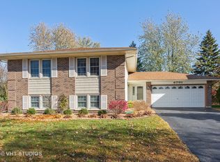 6701 Plymouth Rd, Downers Grove, IL 60516