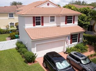 5040 SW 150th Way, Davie, FL 33331