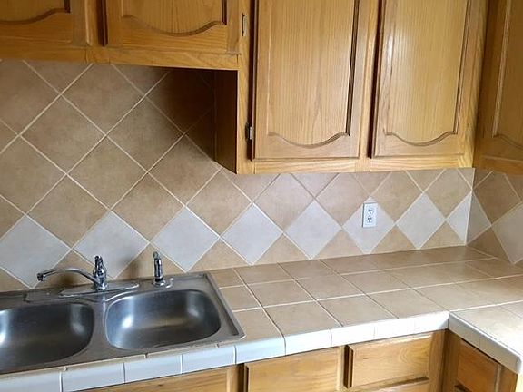 5th image of 3804 W Zelma St APT 2