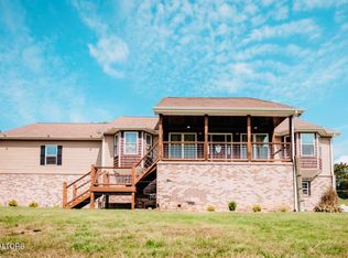 630 Peach Orchard Rd, Andersonville, TN 37705