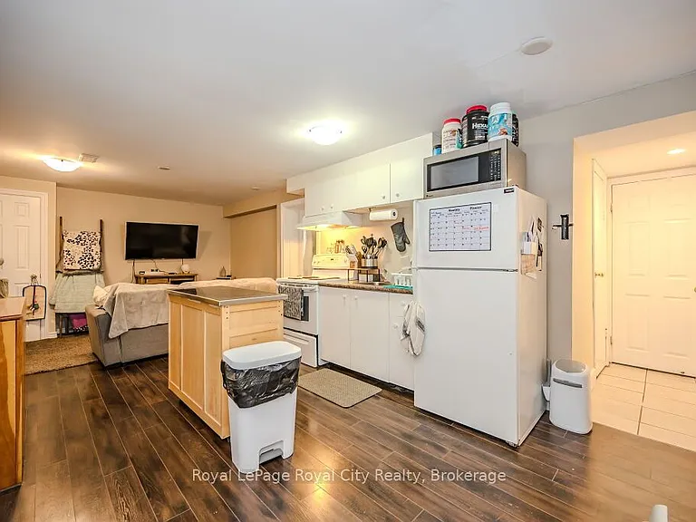 337 Ironwood Rd #BASEMENT — Photo 6