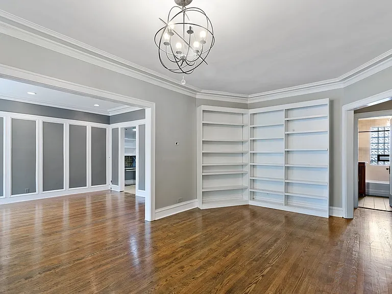 804 Forest Ave #2 — Photo 5