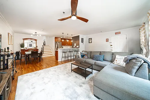 607 Madison St #B Photo 1
