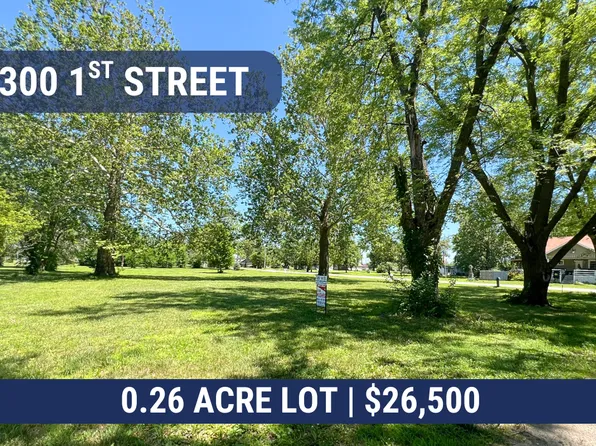300 1st St, Pacific Junction, IA 51561