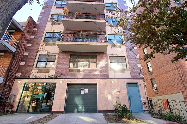 Rented by Nest Seekers International | media 27