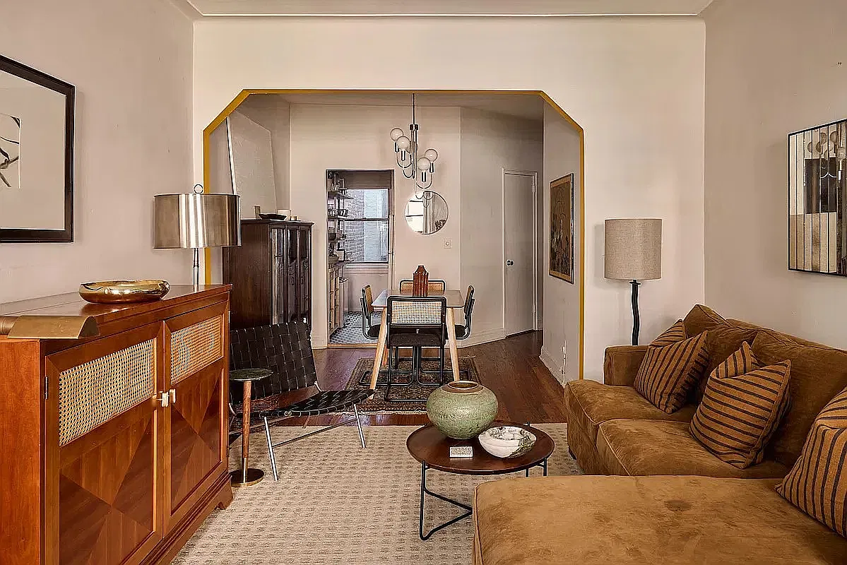 242 East 87th Street — Photo 1