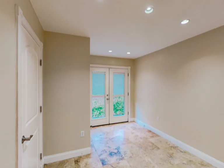 330 Stahlman Ave — Photo 8