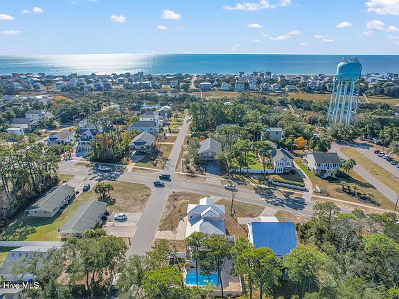 4th image of 3108 E Oak Island Drive