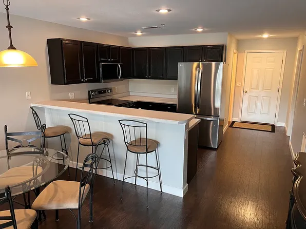 194 Sac Rd #D302, Sunrise Beach, MO 65079