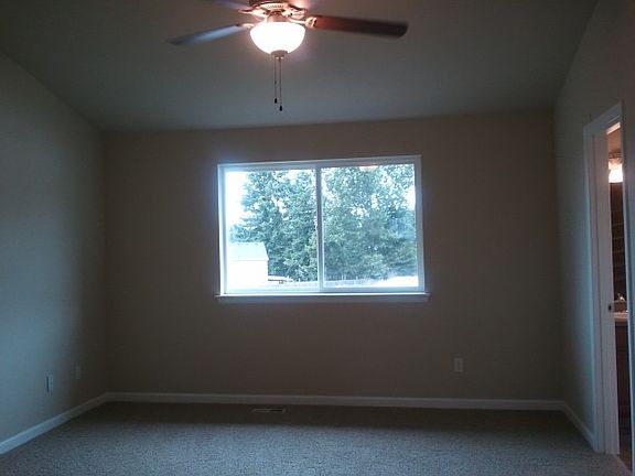 3rd image of 19018 87th Avenue Ct E