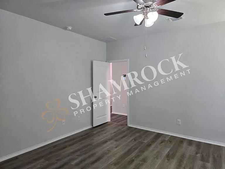 11204 Beckon Falls Dr — Photo 11