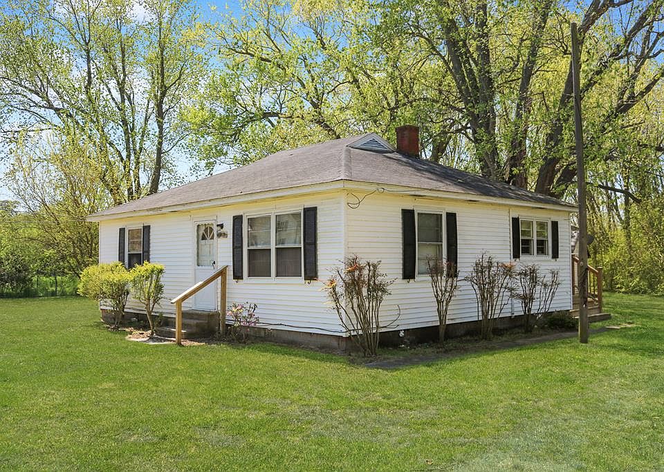 1st image of 22622 Lee Mont Rd