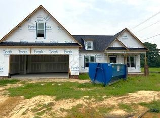 100 Bernie Dr, Selma, NC 27576