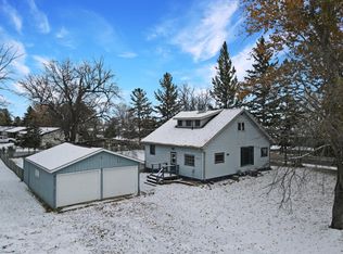 501 Washington St, Warroad, MN 56763