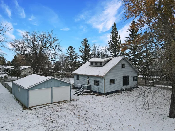501 Washington St, Warroad, MN 56763