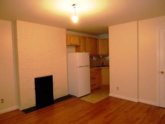 Rented by Downtown Realty Group LTD | media 12