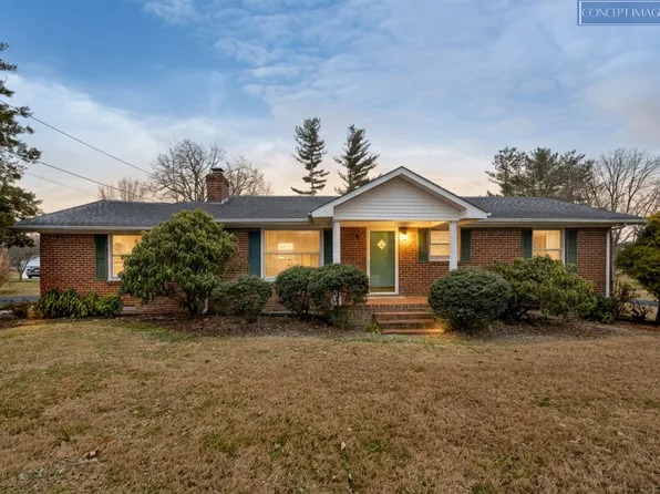 341 Dearman St, Smithville, TN 37166