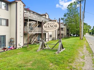 271 Humphrey St #H2, Lowell, MA 01850