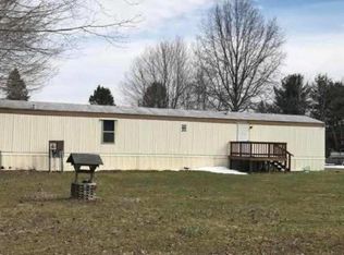 8348 Colonial Ln, Jamestown, PA 16134