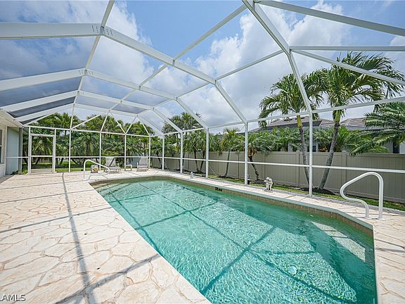 2nd image of 5007 Agualinda Blvd
