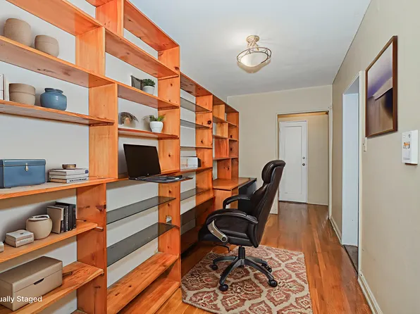 36 Dahill Road image 3 of 25