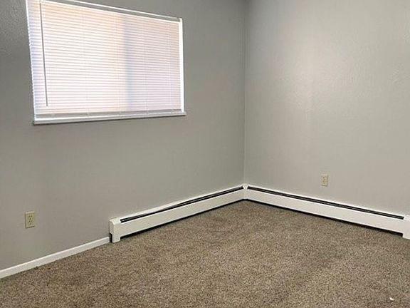 3rd image of 3126 N Hancock Ave APT 6