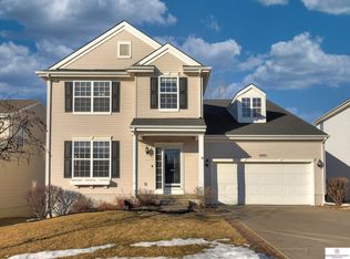 2908 Kelly Dr, Bellevue, NE 68123