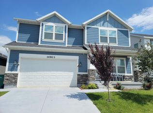 14903 S Hidden Falls Way, Bluffdale, UT 84065