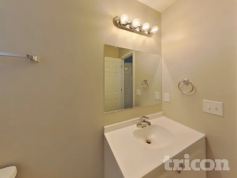 131 Quiet Grove Dr — Photo 11