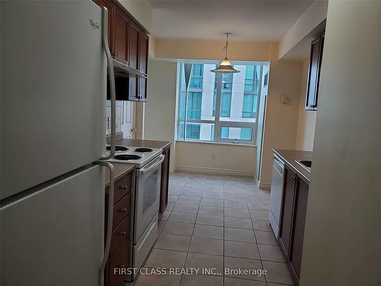 88 Grangeway Ave #1908 — Photo 3