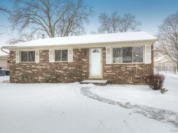 1399 Elmhurst St, Canton, MI 48187