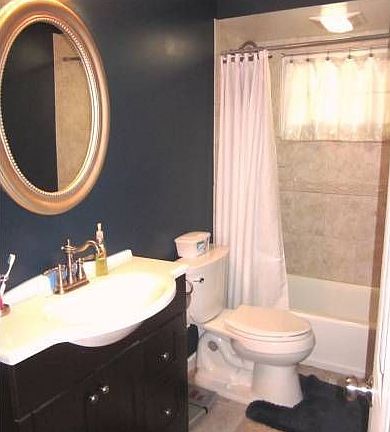 3rd image of 283 Wickshire Dr