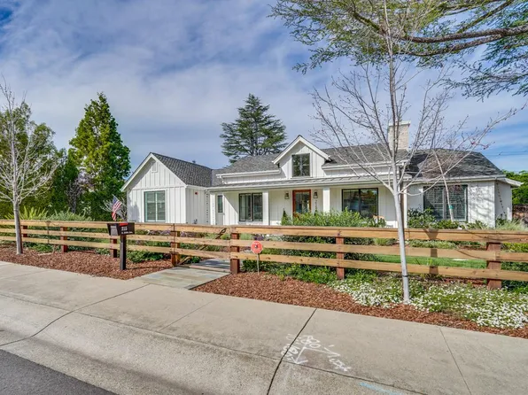 215 E Edith Ave, Los Altos, CA 94022