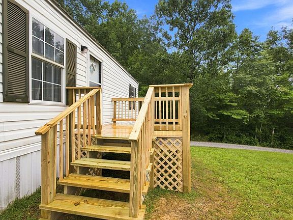 3rd image of 358 Silcox Rd