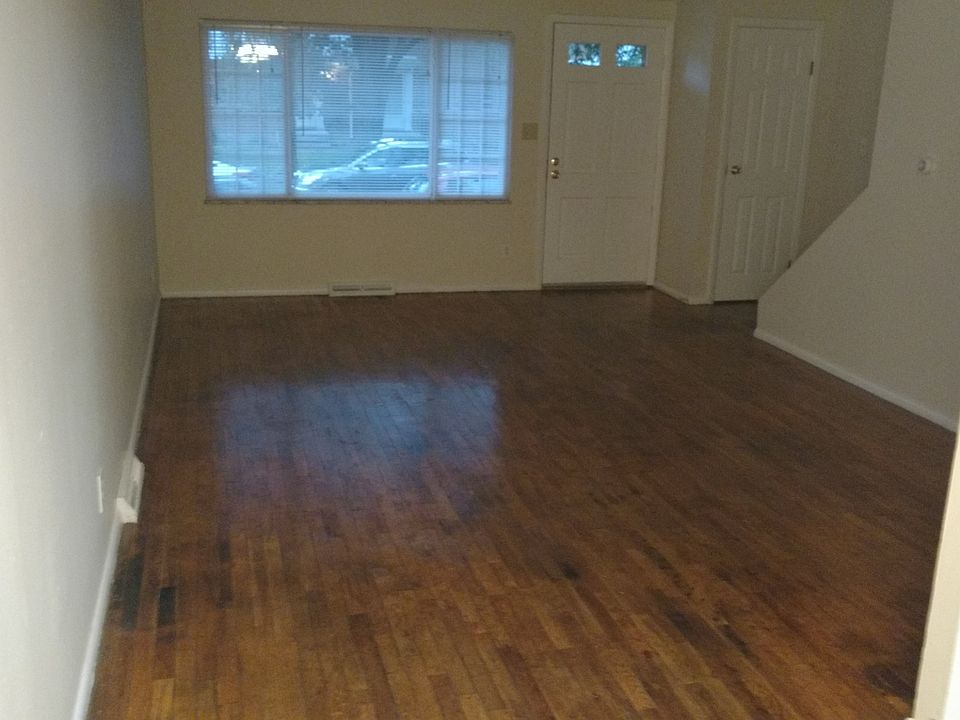 1st image of 4959 Fairway Ct