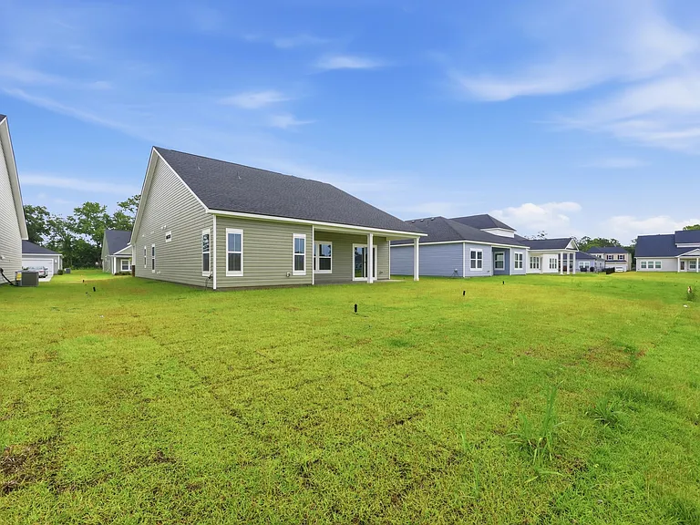 334 Kindred Spirits Dr — Photo 41