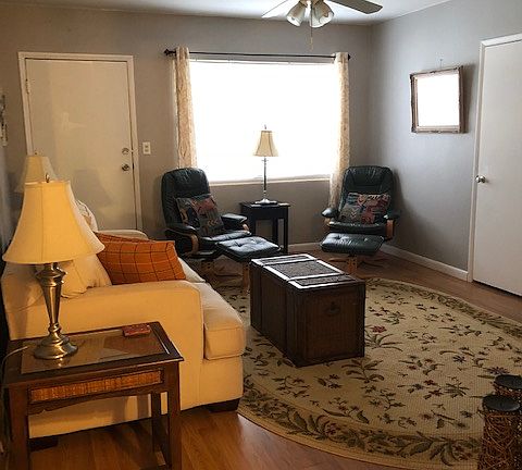 2nd image of 104 Pocono Trl W #A & B
