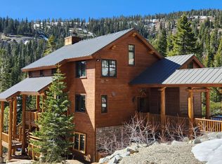 110 Flynn Rd, Arnold, CA