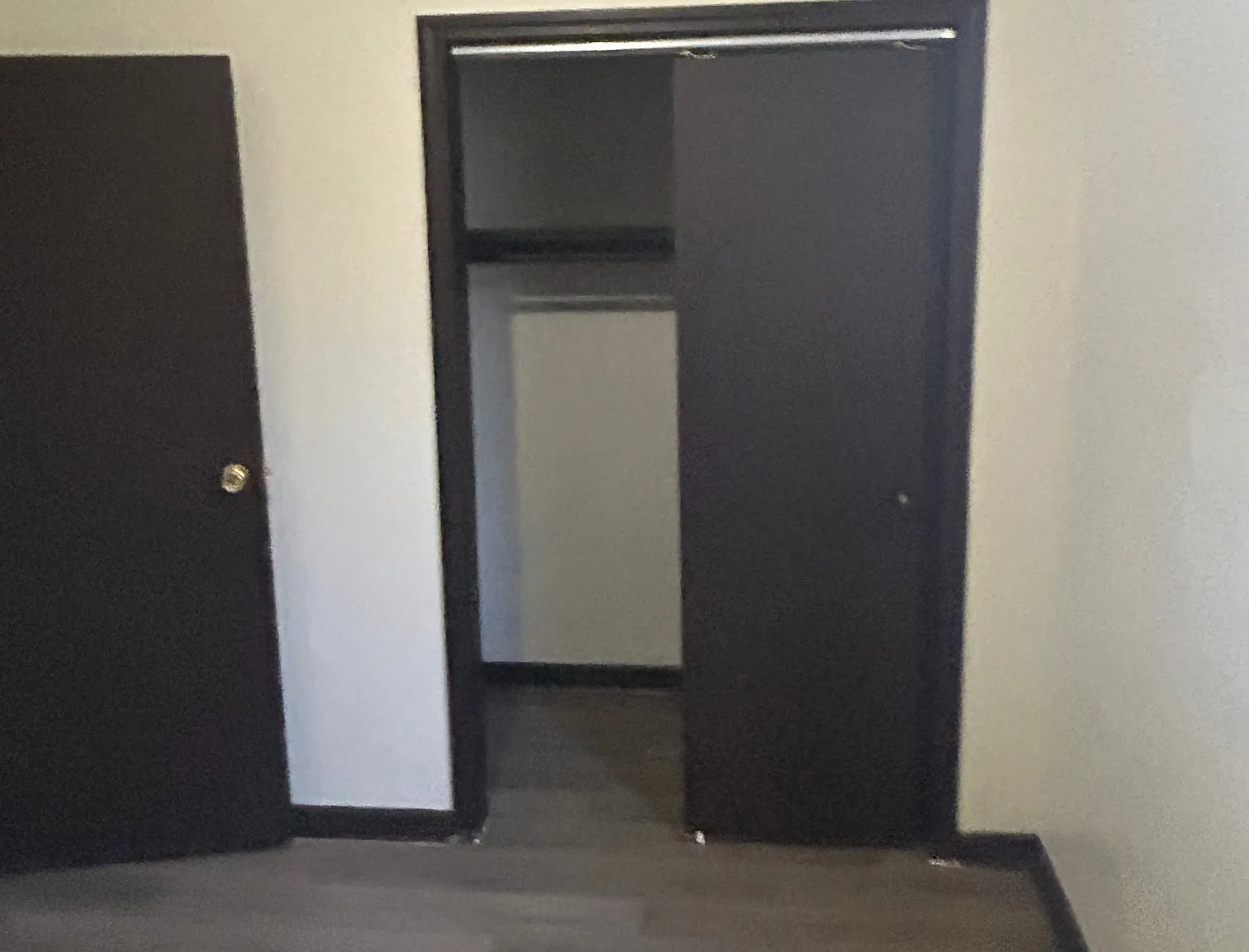 2 bed, $900 — Photo 2